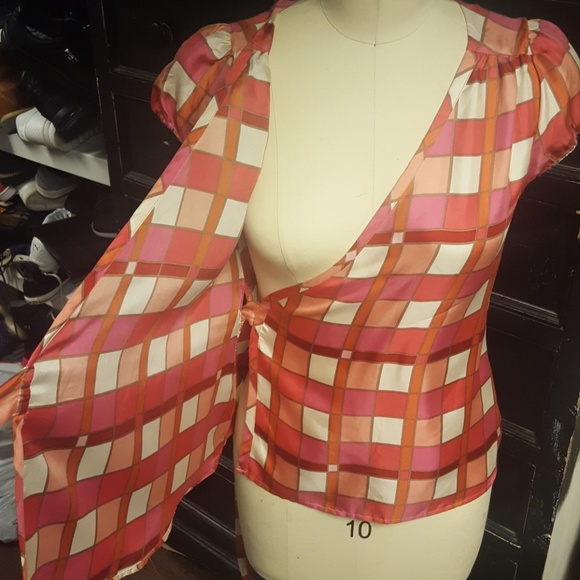 Wrap blouse - Picture 4 of 5